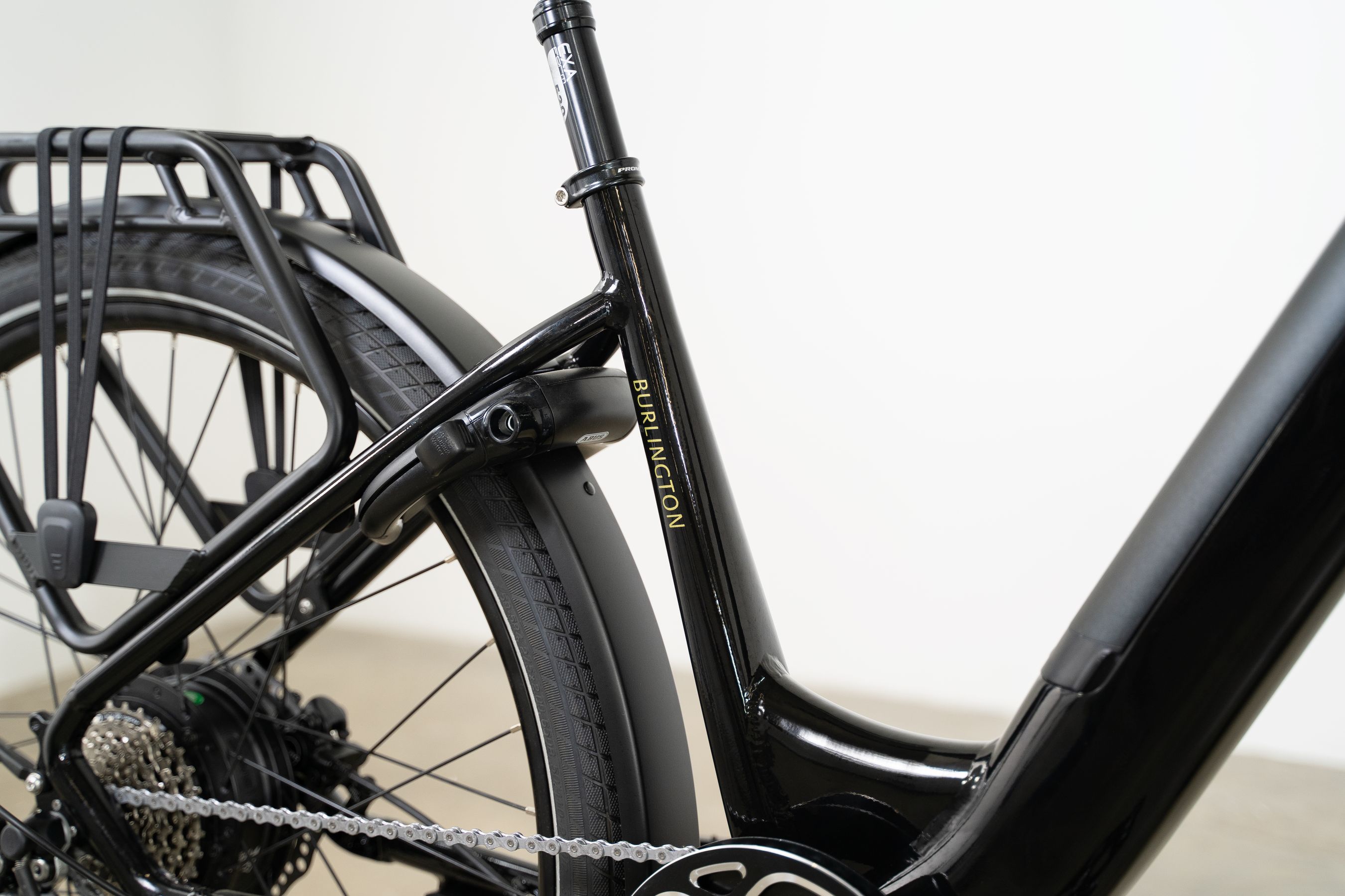 Volt Burlington Classic E-bike close up