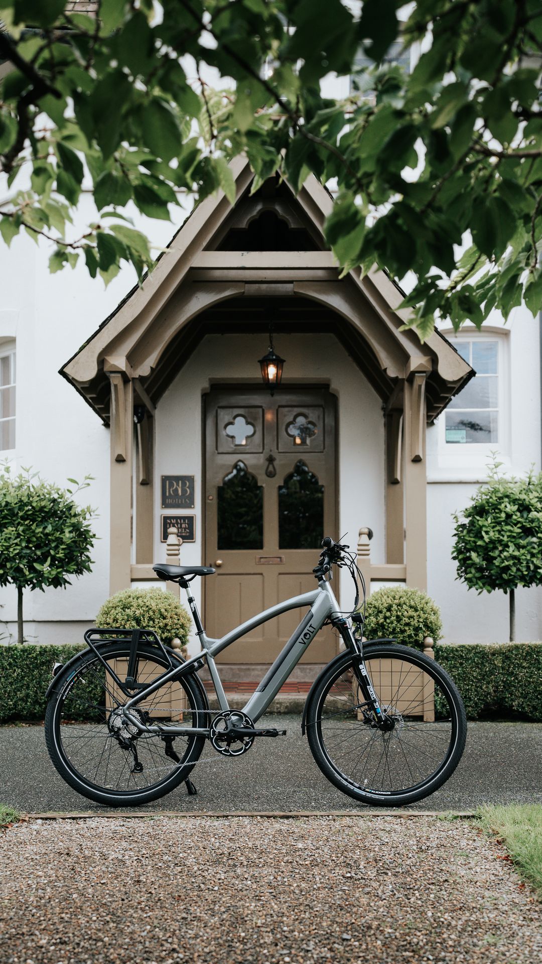 VOLT Pulse outside Grove of Narbeth