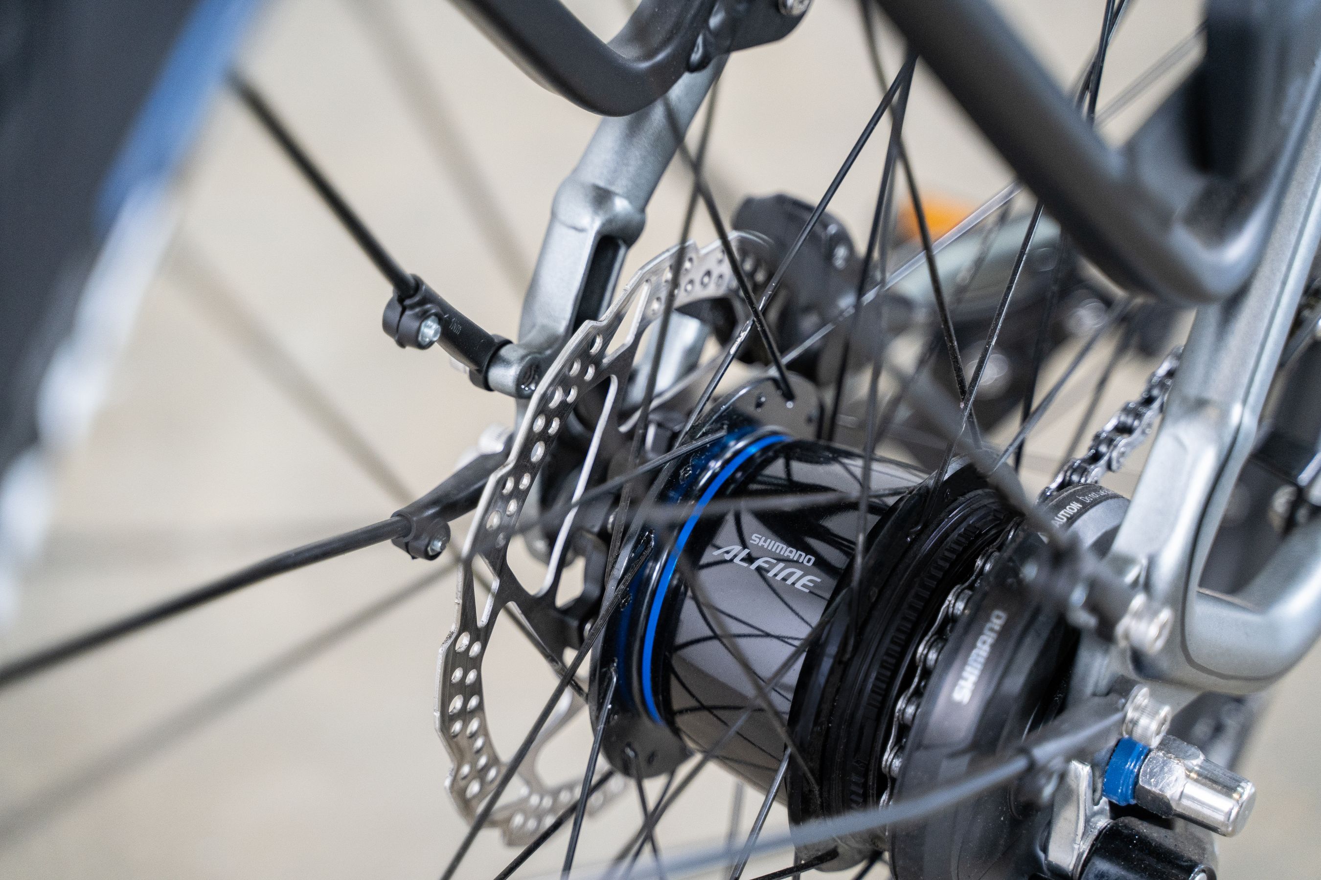Volt Infinity Shimano STEPS studio photograph