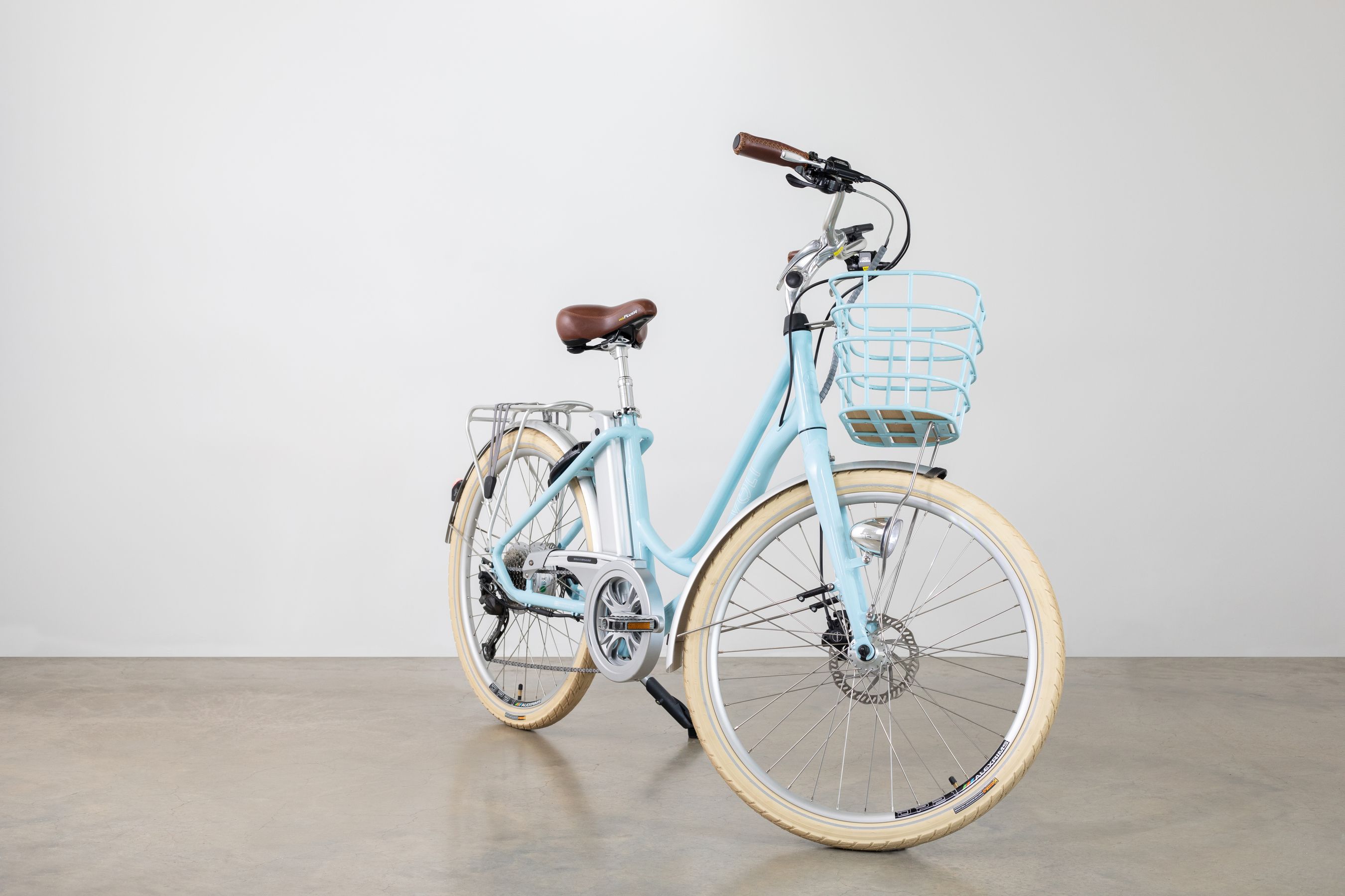 Volt Kensington electric bike studio photograph
