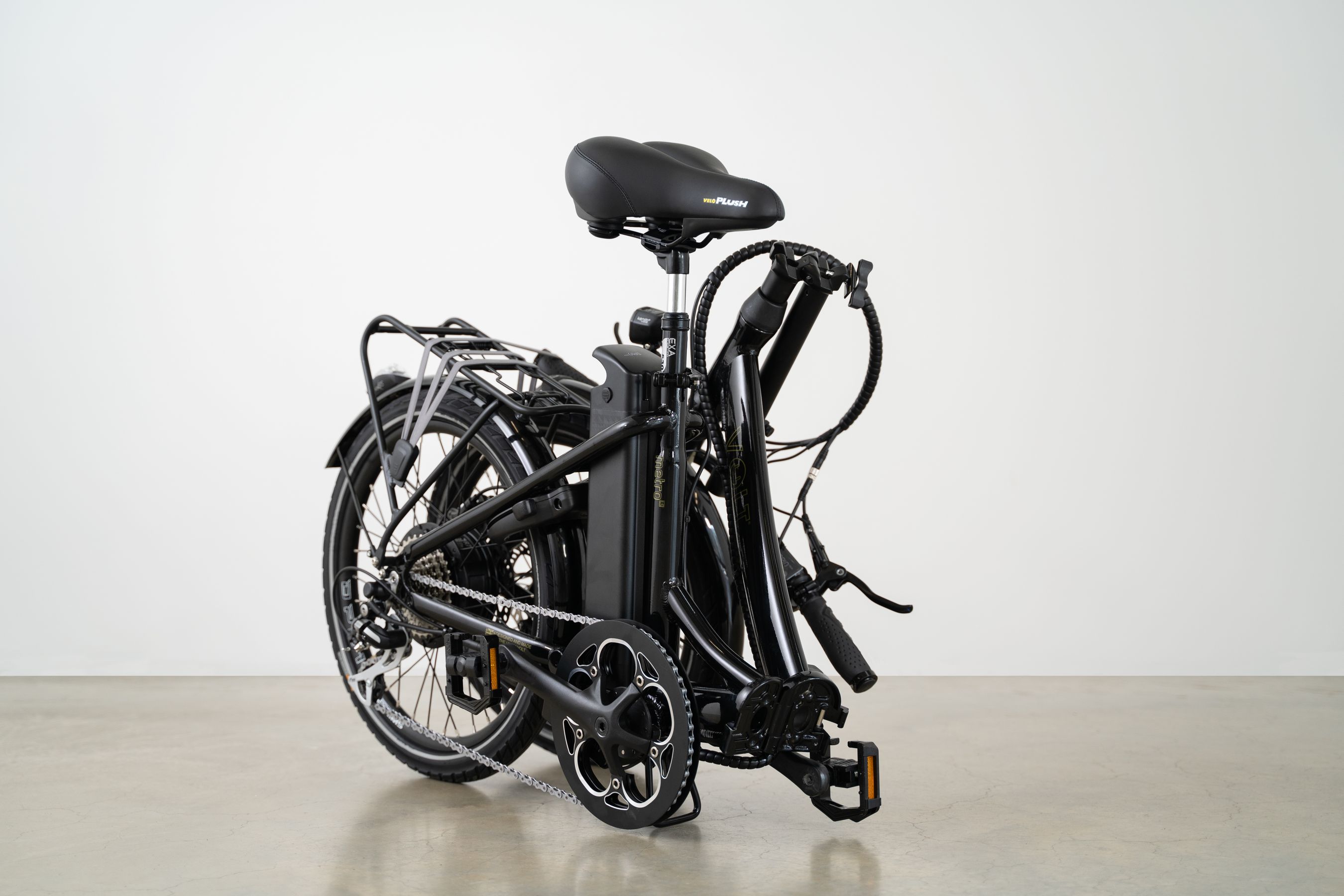 Volt Metro LS E-bike studio photograph