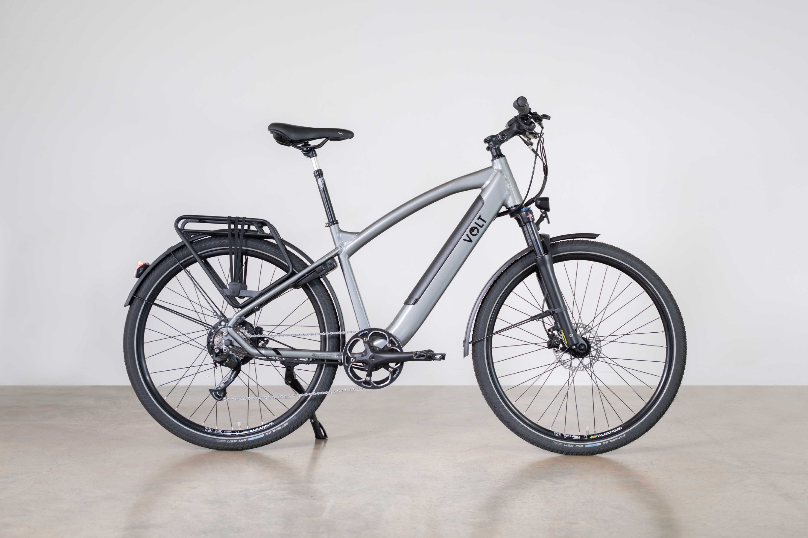 Volt Pulse Hybrid E-bike studio photograph