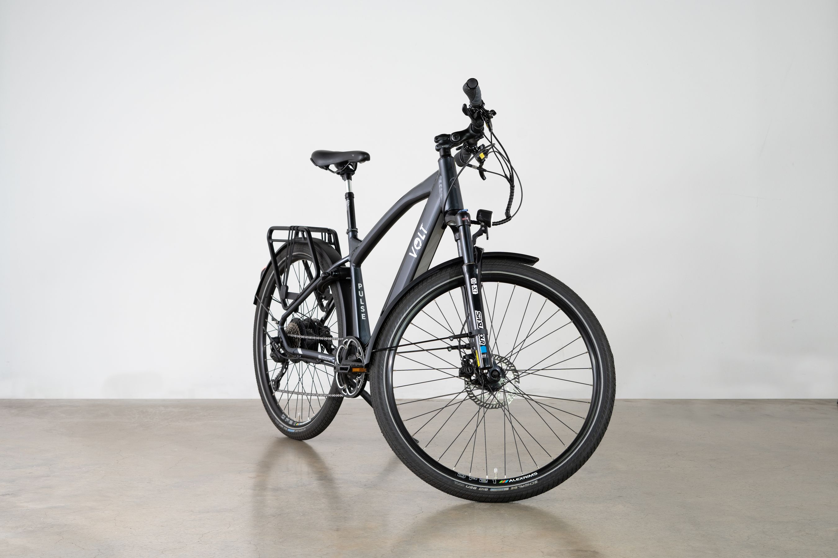 Volt Pulse Hybrid E-bike studio photograph