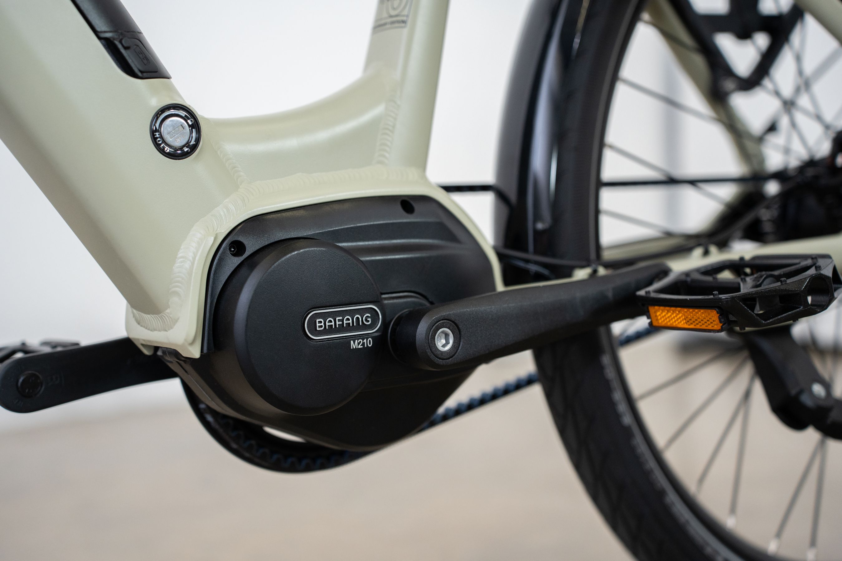 Volt Regent E-bike studio photograph