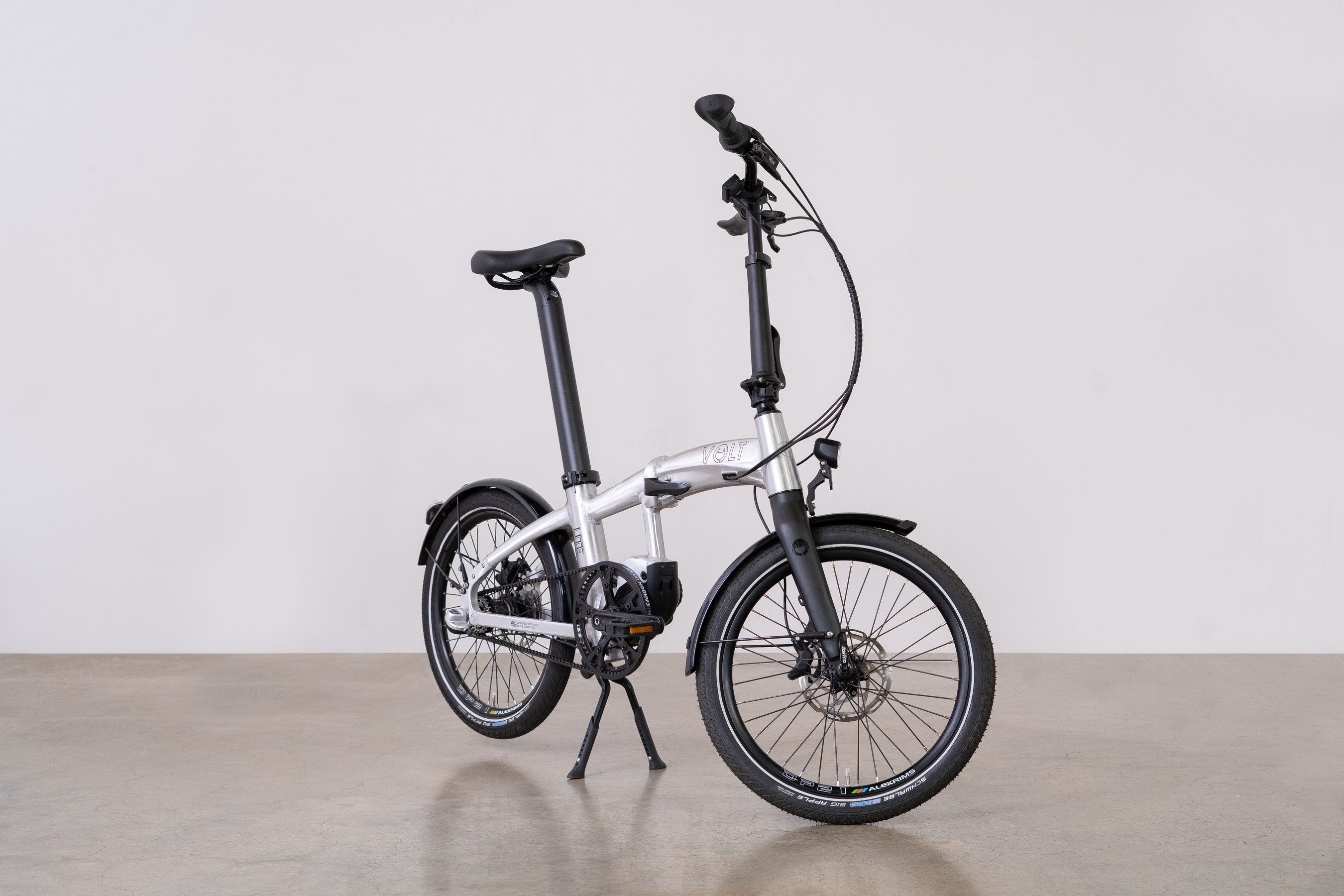 Volt LITE E-bike diagonal studio photograph